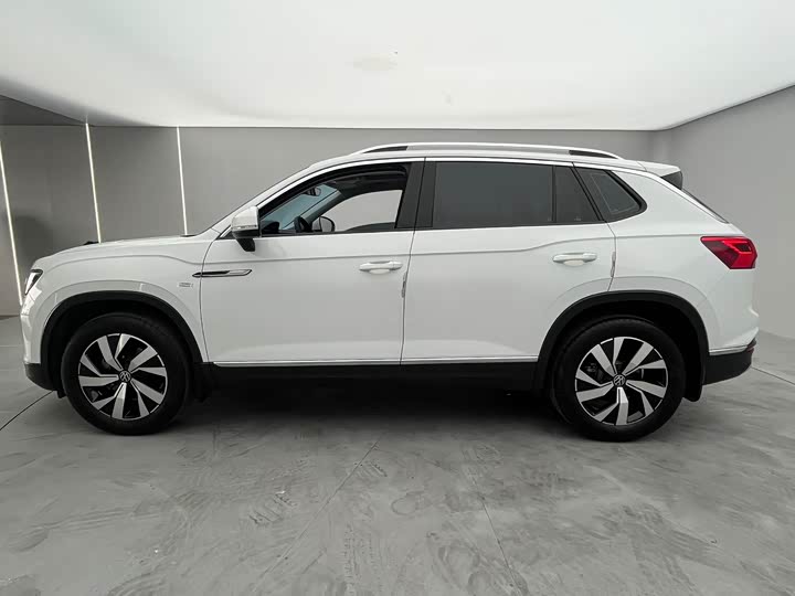 Фото 4 - Volkswagen Tayron