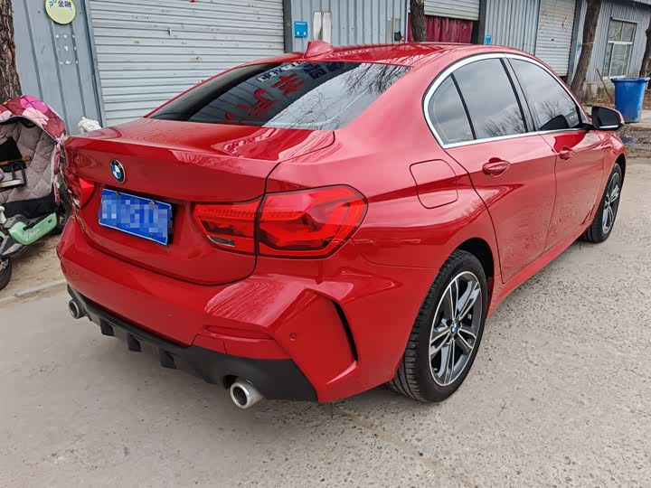 Фото 4 - BMW 1 Series