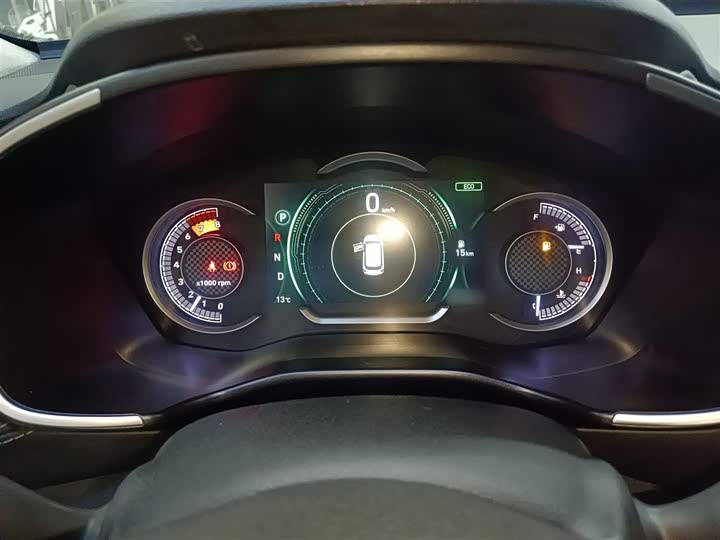 Фото 8 - Hyundai Santa Fe