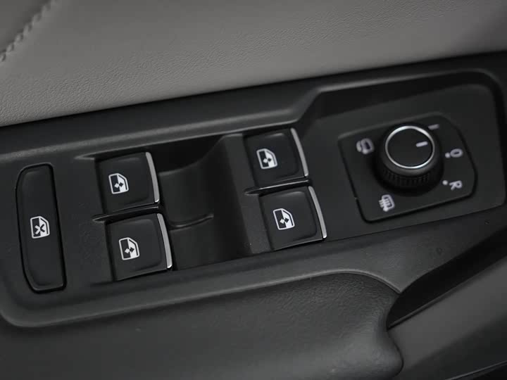 Фото 10 - Volkswagen Tayron