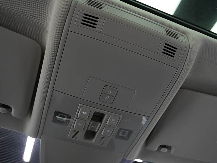 Фото 17 - Volkswagen Tayron