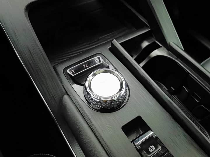 Фото 13 - Haval H6 Hybrid