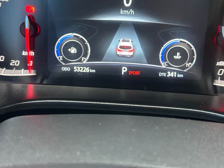 Фото 11 - Changan CS75