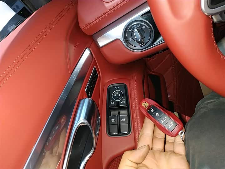 Фото 11 - Porsche 718