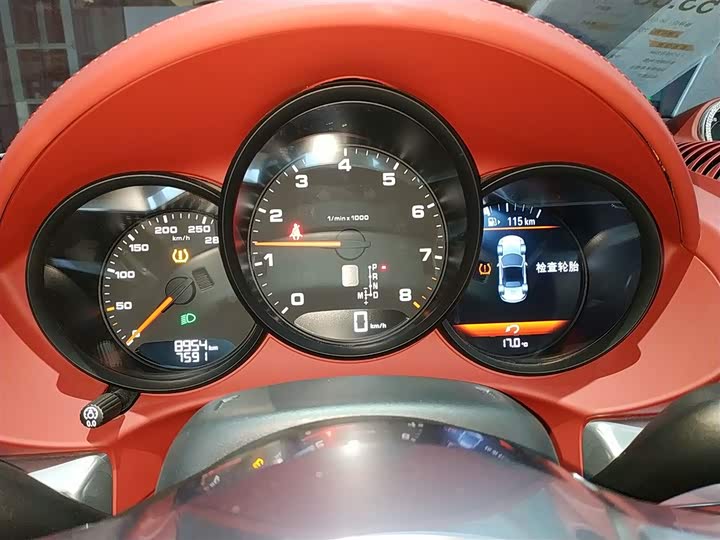 Фото 4 - Porsche 718