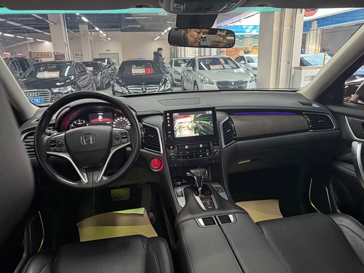 Фото 5 - Honda Avancier