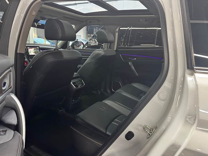 Фото 6 - Honda Avancier