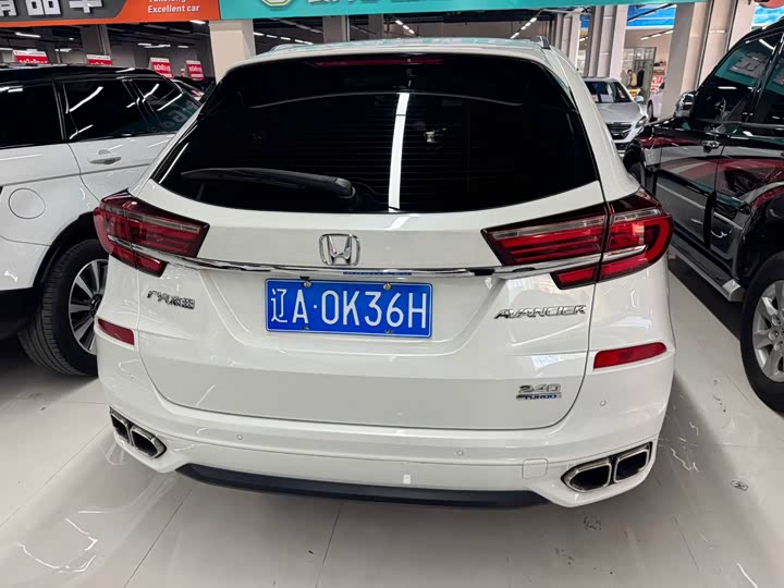 Фото 9 - Honda Avancier