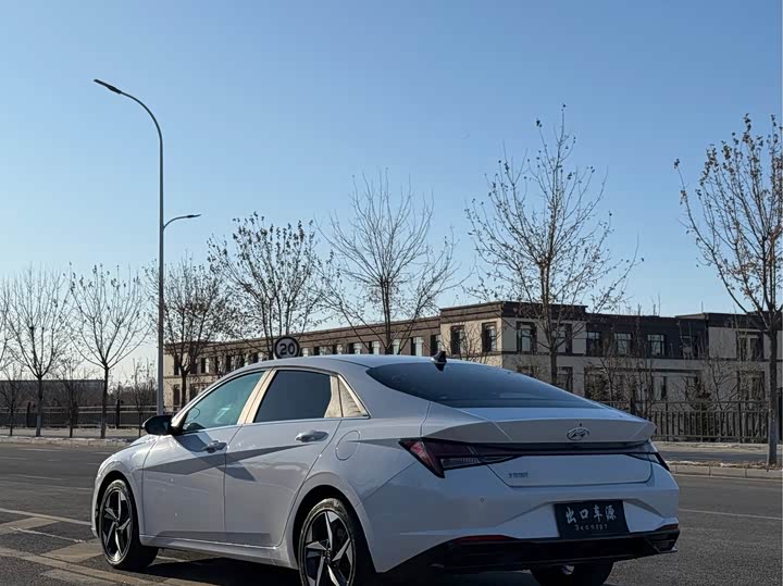 Фото 4 - Hyundai Elantra N line