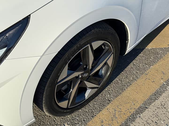 Фото 8 - Hyundai Elantra N line