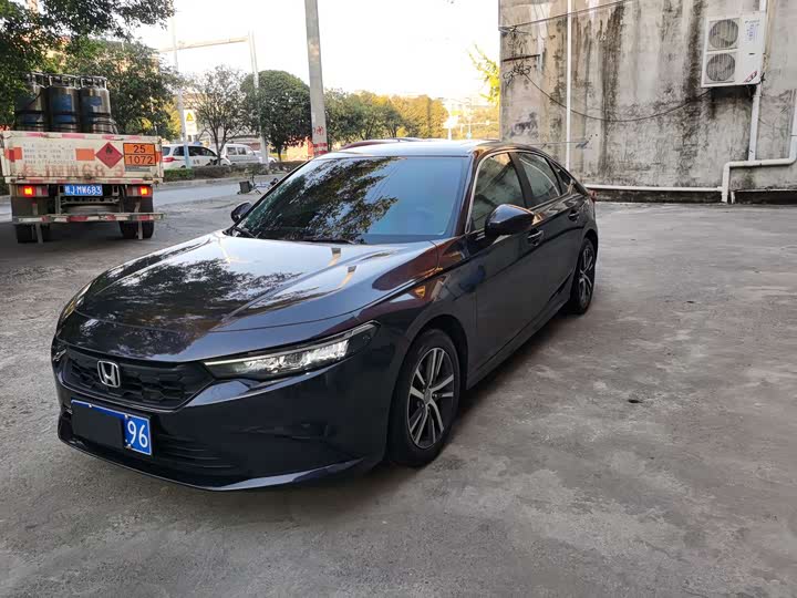 Фото 3 - Honda Integra