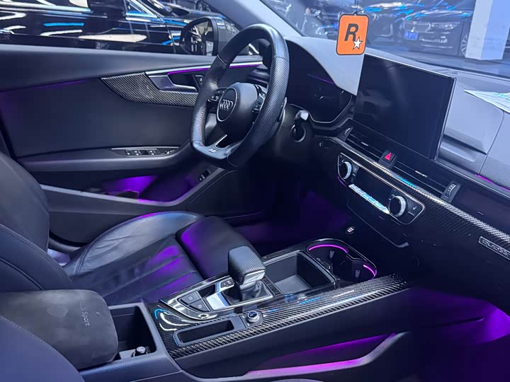 Фото 9 - Audi A5