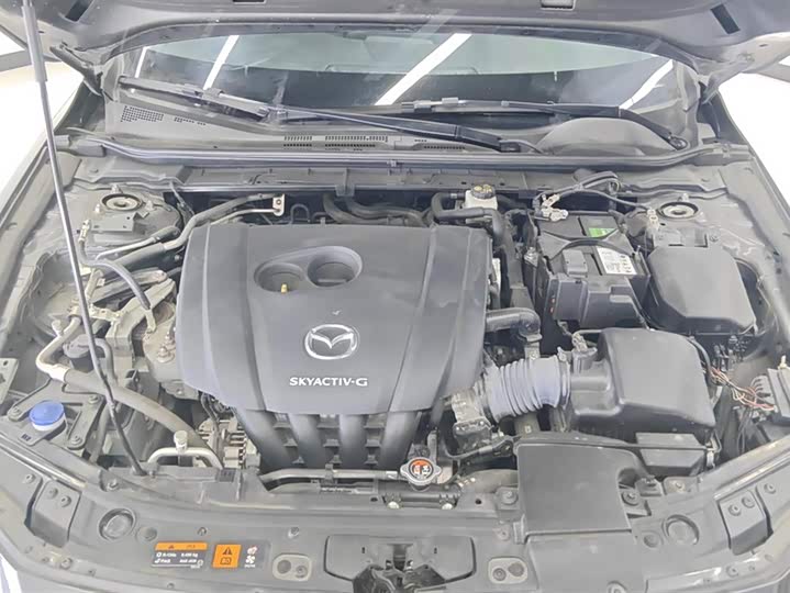 Фото 10 - Mazda 3 (Axela)