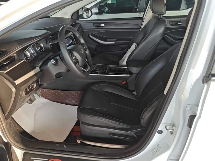 Фото 15 - Chery Arrizo 5