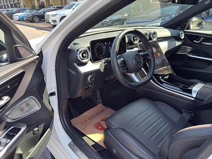 Фото 6 - Mercedes-Benz C-Class