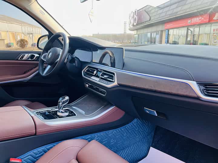 Фото 10 - BMW X5