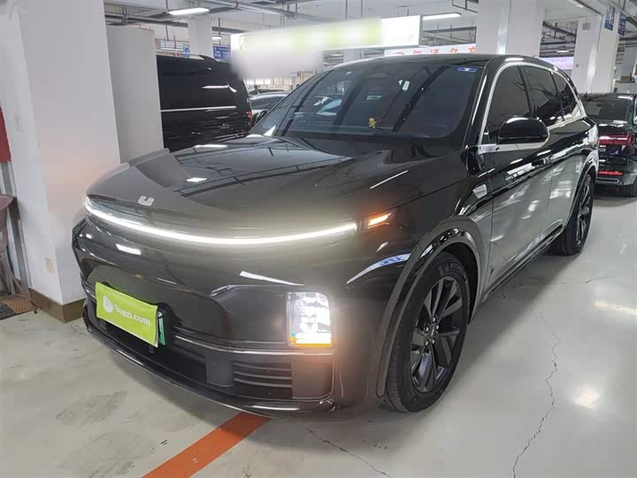 Фото 1 - LiXiang L7