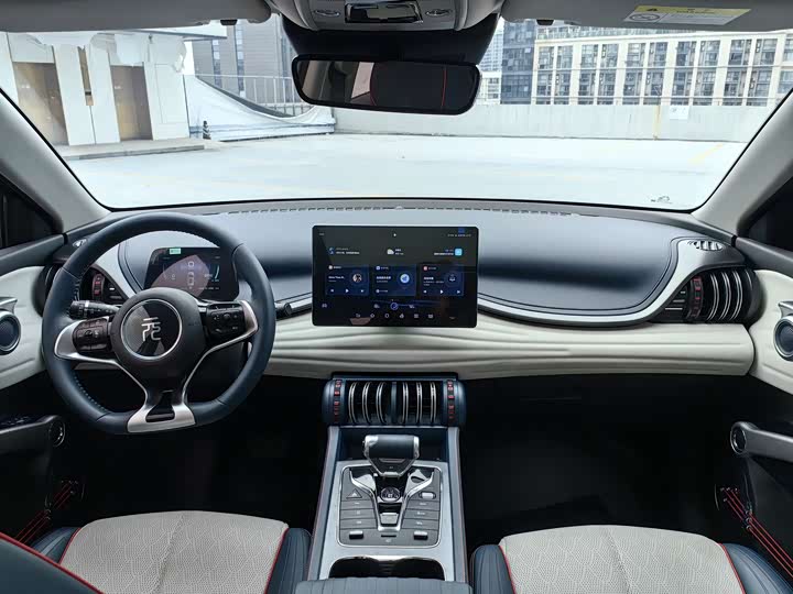 Фото 8 - BYD Yuan Plus