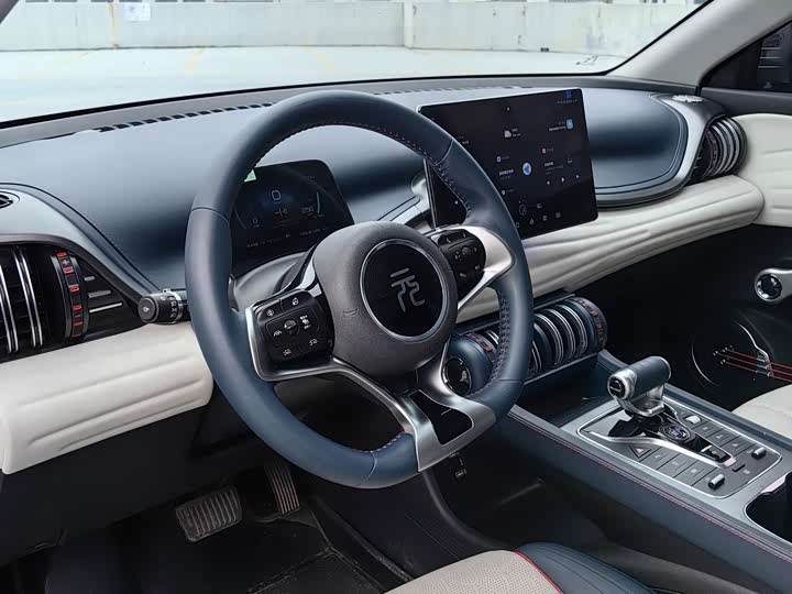 Фото 9 - BYD Yuan Plus