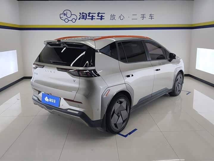 Фото 3 - GAC Aion Y