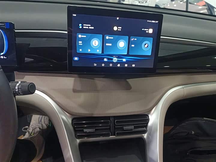 Фото 13 - BYD Song Pro Hybrid