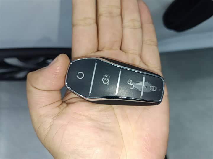 Фото 9 - BYD Song Pro Hybrid