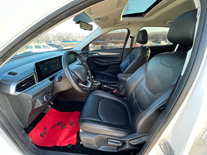 Фото 8 - Ford Escort