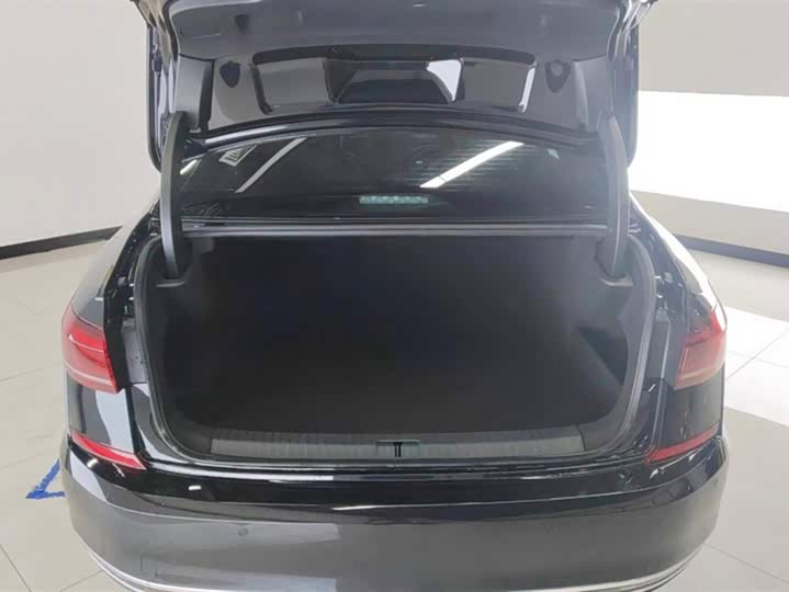 Фото 4 - Volkswagen Passat