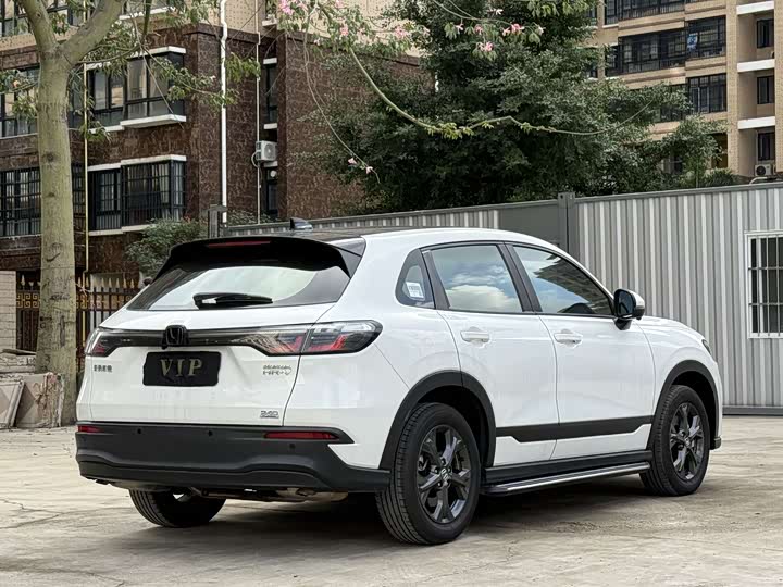 Фото 8 - Honda HR-V