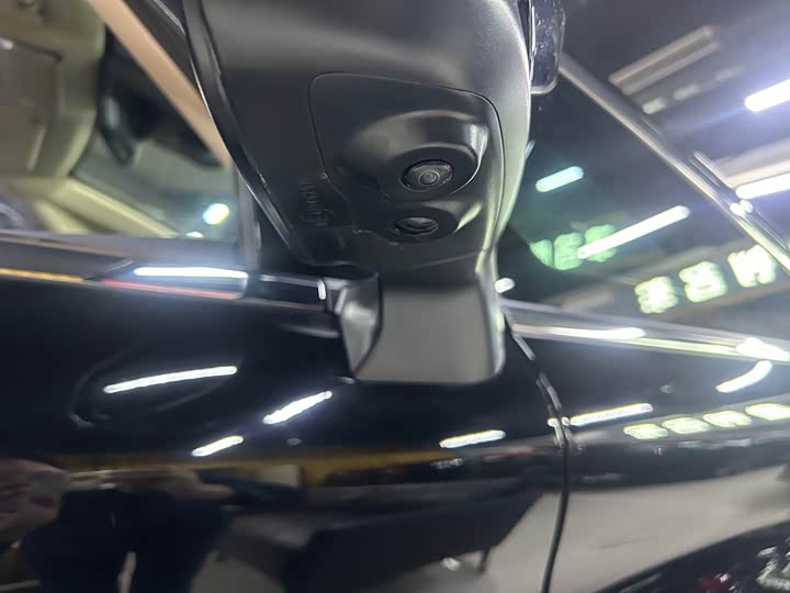 Фото 21 - Toyota Alphard