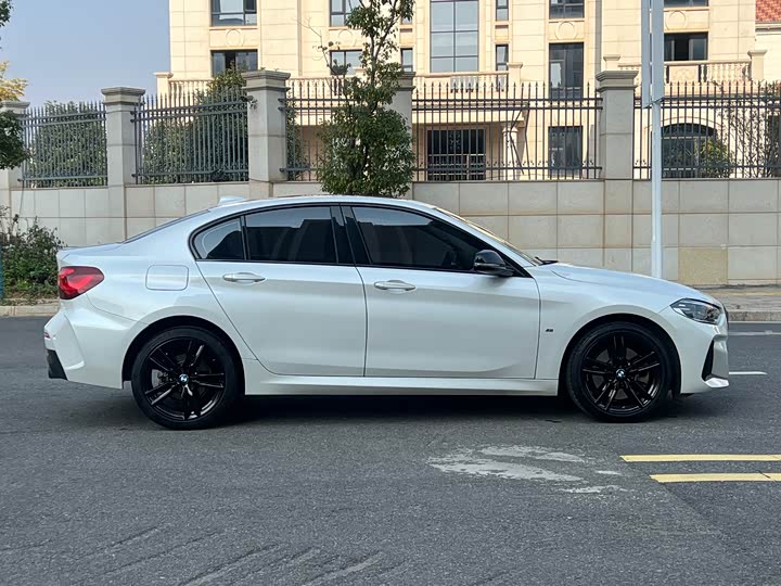 Фото 8 - BMW 1 Series