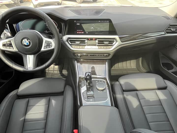 Фото 13 - BMW 3 Series