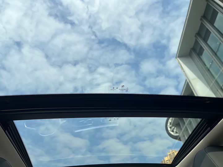 Фото 18 - BMW 3 Series