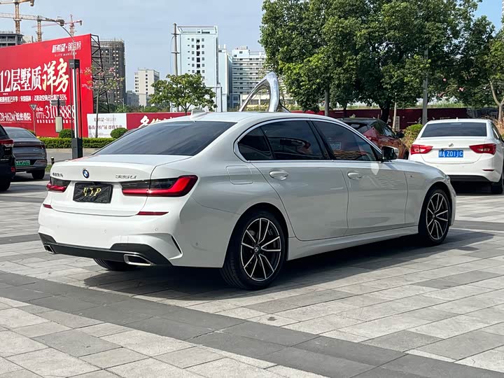 Фото 7 - BMW 3 Series