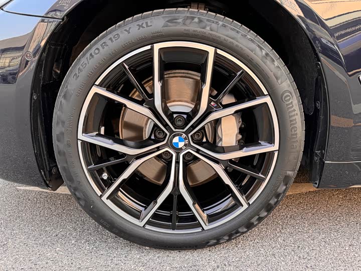 Фото 7 - BMW 5 Series