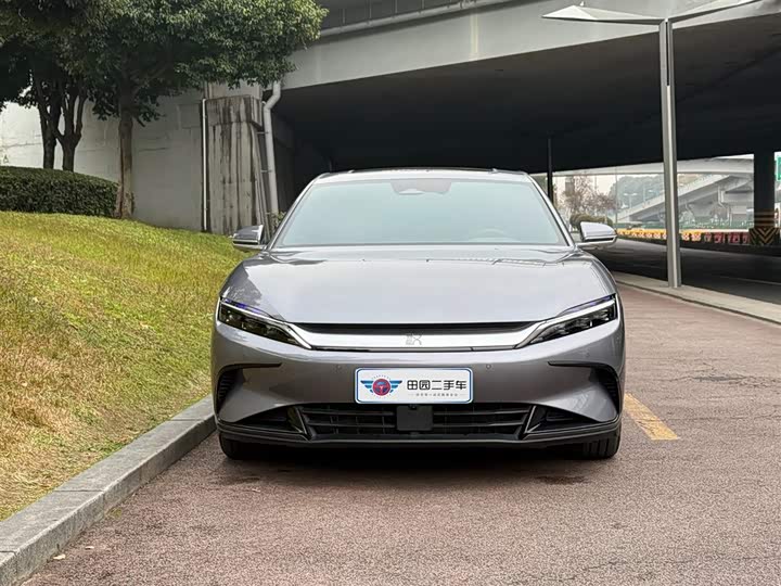 Фото 2 - BYD Han