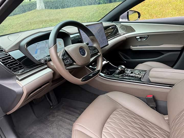 Фото 7 - BYD Han