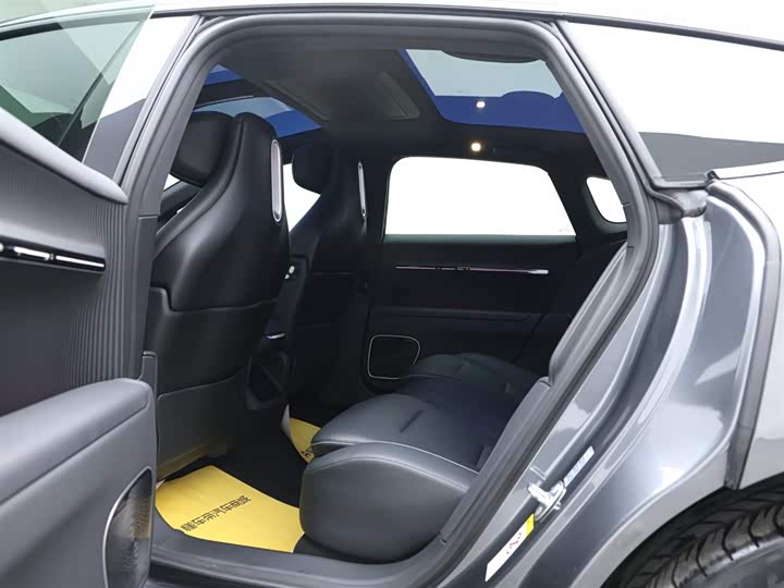 Фото 13 - Avatr 12