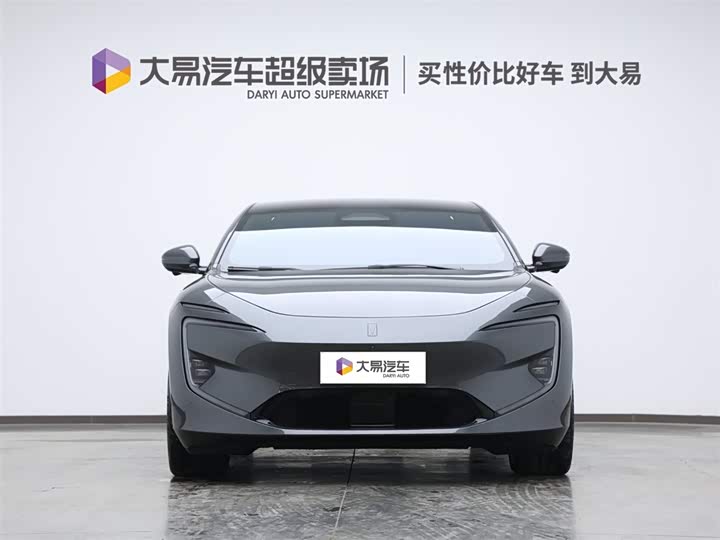 Фото 2 - Avatr 12