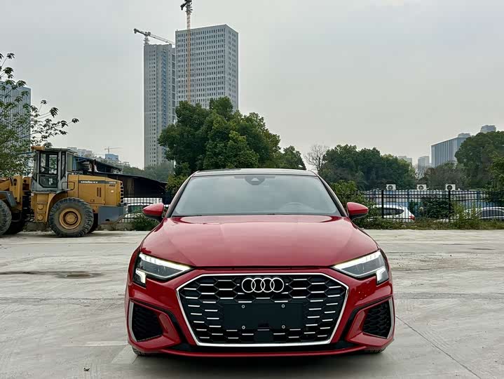 Фото 2 - Audi A3