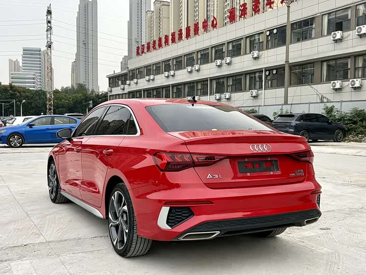 Фото 4 - Audi A3