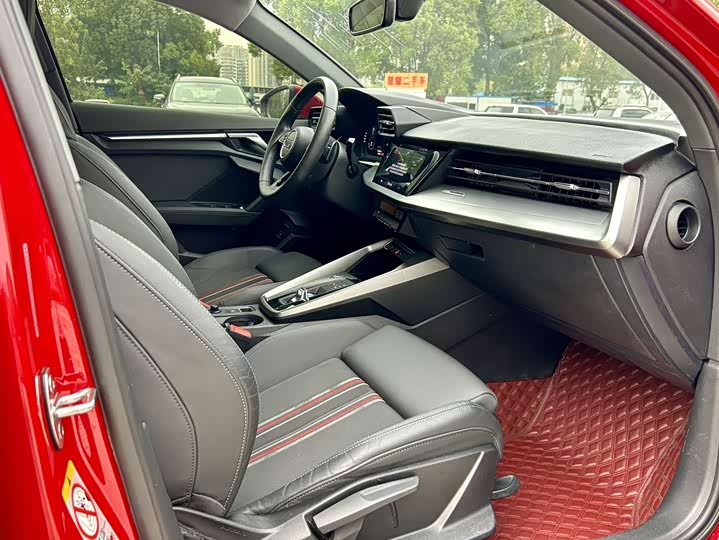 Фото 9 - Audi A3