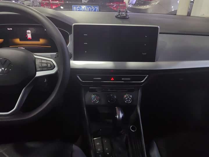 Фото 13 - Volkswagen Lavida