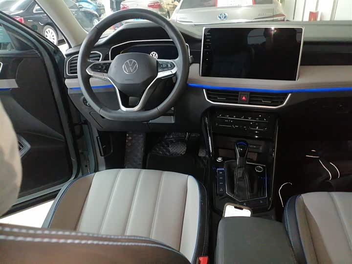 Фото 11 - Volkswagen Tayron GTE Hybrid