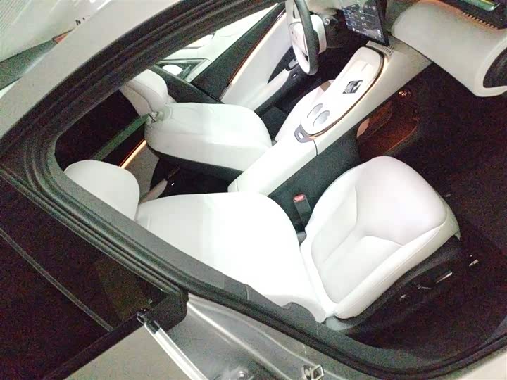 Фото 4 - XPeng G7