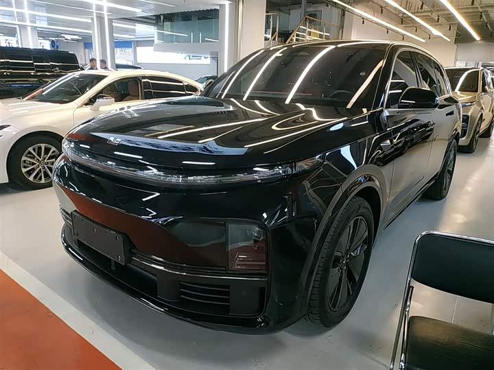 Фото 2 - LiXiang L7