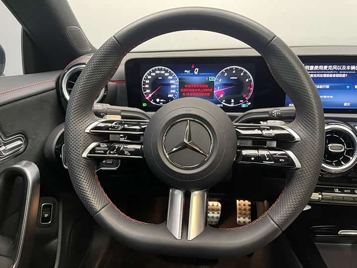 Фото 23 - Mercedes-Benz CLA-Class