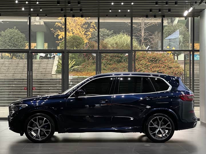 Фото 3 - BMW X5