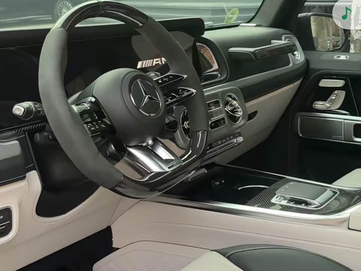 Фото 12 - Mercedes-Benz G-Class AMG