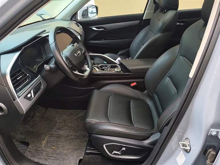 Фото 7 - Geely Tugella S